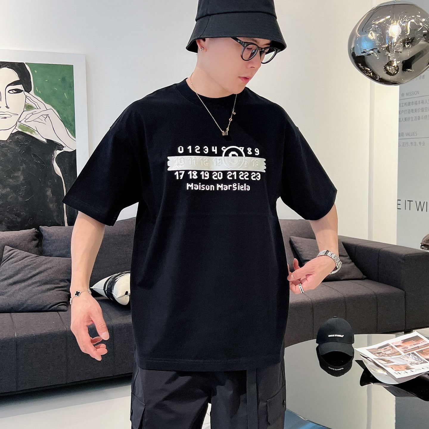 超人気 メゾンマルジェラ MM6 半袖 tシャツ コピーブラック Mac67837